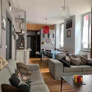 Grand 2 à 8 Personnes Appartement